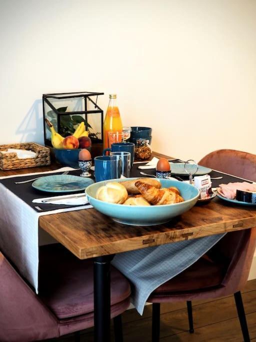 Volledig Gerenoveerde Luxe Gastsuite Met Ontbijt 弗利辛恩 外观 照片